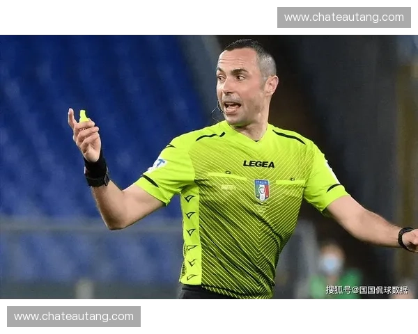 体育裁判在比赛中的角色与挑战解析 如何提高裁判判断的准确性与公正性