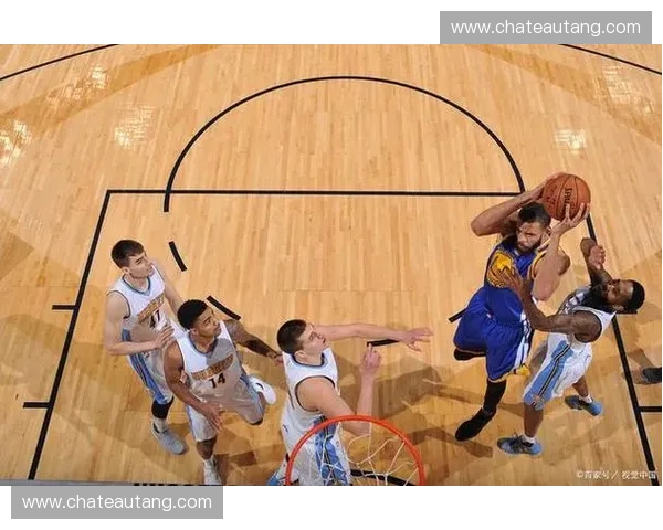 篮球防守策略探究：以补位协防提升整体防守效率的方法